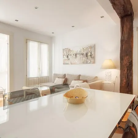 Classic Old Town Bilbao Appartement *